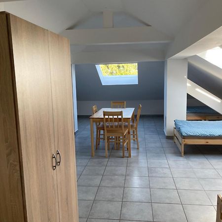 Kavkaz Restaurant & Hotel Lohmar Exteriör bild